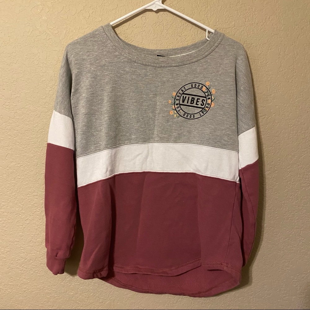 💙Color Block “Good Vibes” Sweatshirt